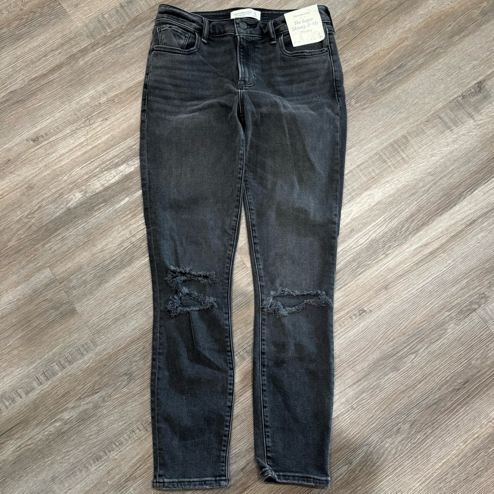 Abercrombie & Fitch Mid Rise Super Skinny Ankle Jeans Washed Black Destroy Jeans